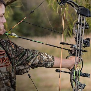 Best 5 Camo Compound Bows (Different Colors) In 2022 Reviews